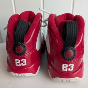 Nike Air Jordan 9 IX Retro White Gym Red Toddler Kids Jordans 401812-160 Size 4C